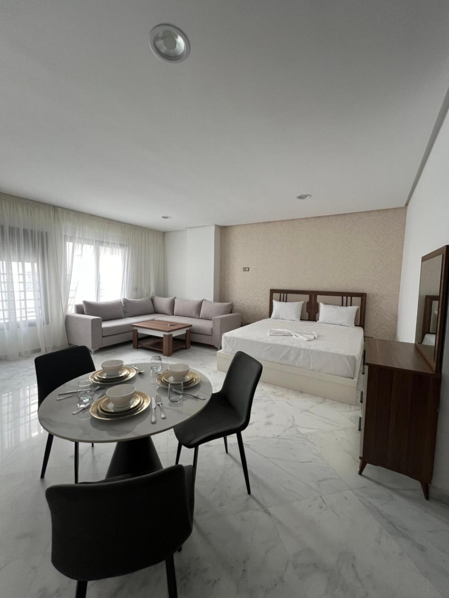 Royal Center Apartment Tangier Exterior photo