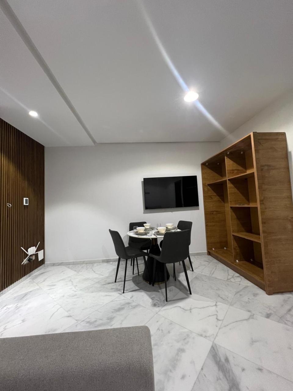 Royal Center Apartment Tangier Exterior photo
